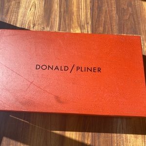 Donald/ pliner boots
